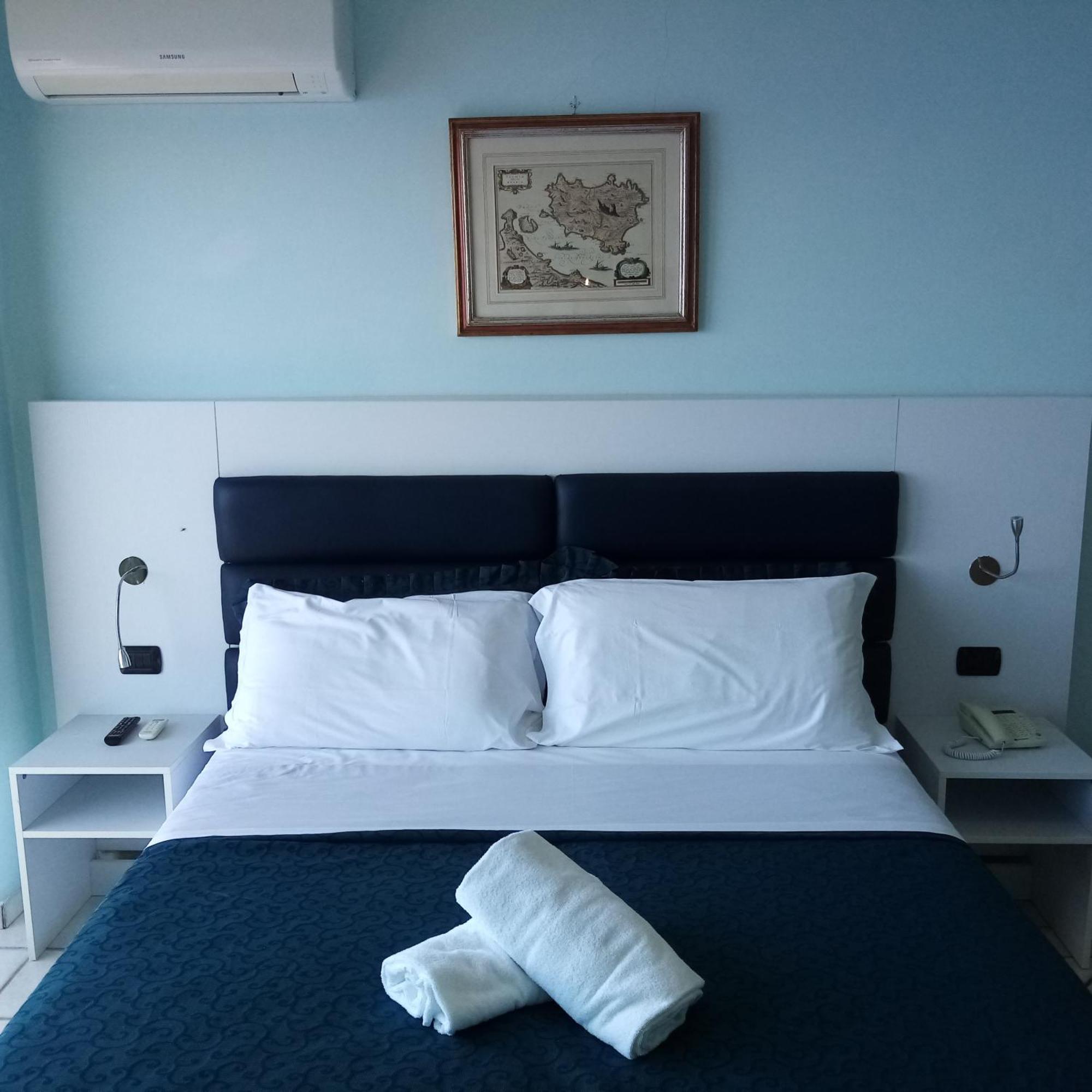 L'Incanto Suites Ischia Casamicciola Terme Szoba fotó